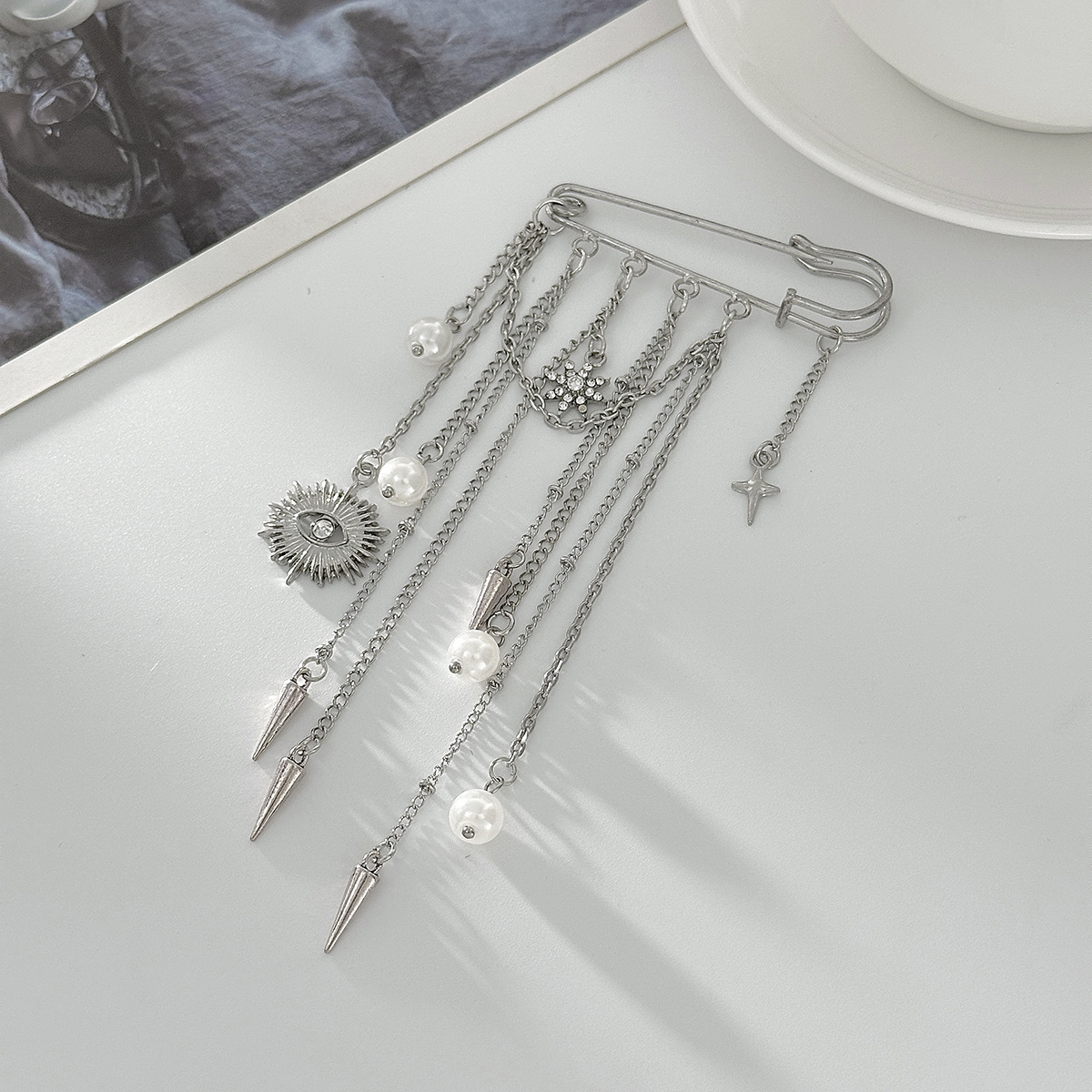 Imitation Pearl Brooch Elegant - Formal Wear Jewelry For Women のレビューと価格